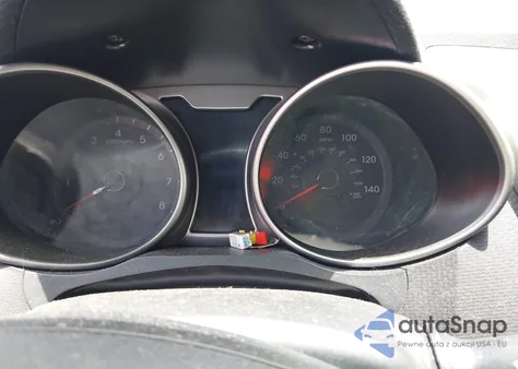 2013 Hyundai Veloster Base W/Black from USA, damaged, VIN KMHTC6AD2DU171979